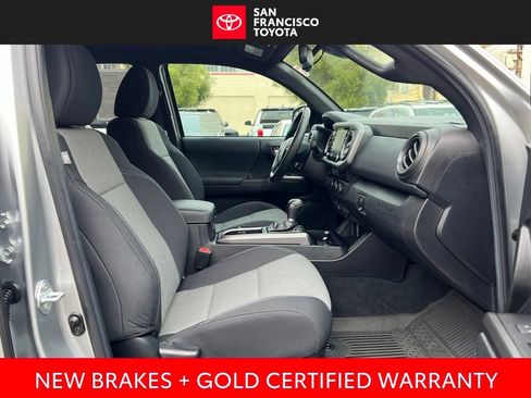 Certified 2022 Toyota Tacoma TRD Off-Road w/ Technology Package AWD/4WD image 19