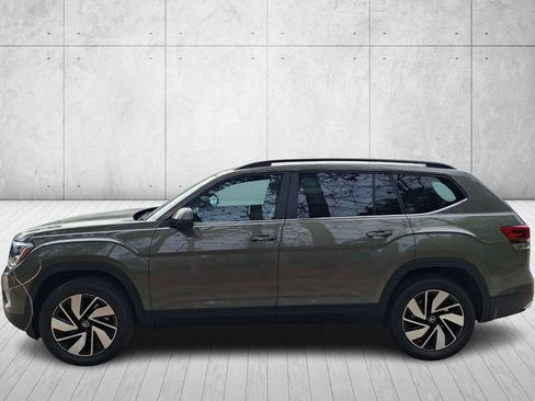 New 2026 Volkswagen Atlas SE image 2