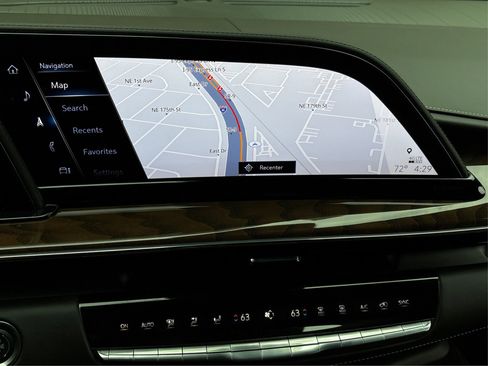 Certified 2024 Cadillac Escalade ESV Premium Luxury Platinum image 25