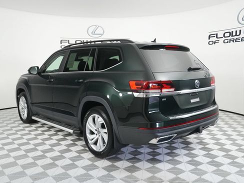Used 2021 Volkswagen Atlas SE w/ Panoramic Sunroof Package FWD image 5