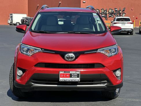 Used 2017 Toyota RAV4 Limited image 6