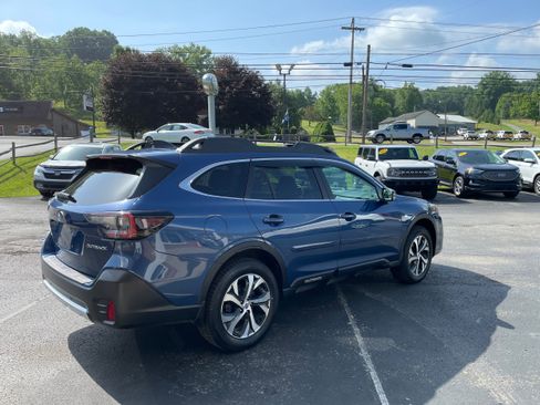 Used 2022 Subaru Outback Limited w/ Popular Package #2 AWD/4WD image 5