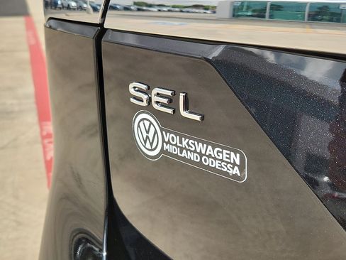 New 2026 Volkswagen Atlas SEL Premium R-Line AWD/4WD image 10