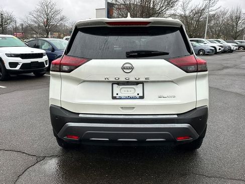 Certified 2023 Nissan Rogue SL w/ SL Premium Package image 3