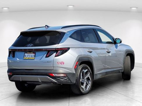 Certified 2024 Hyundai Tucson Limited AWD/4WD image 4