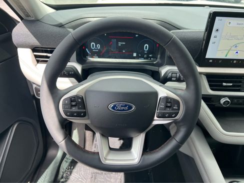 New 2026 Ford Explorer Active AWD/4WD image 36