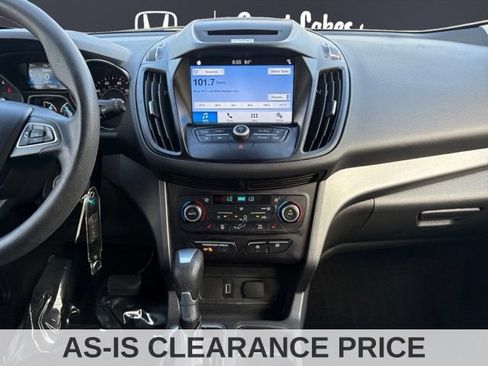 Used 2017 Ford Escape SE w/ Equipment Group 201A AWD/4WD image 11