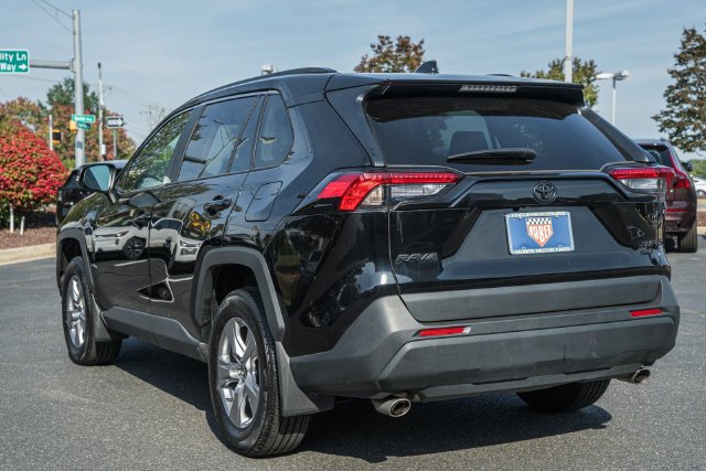 Used 2025 Toyota RAV4 XLE w/ Convenience Package AWD/4WD image 5