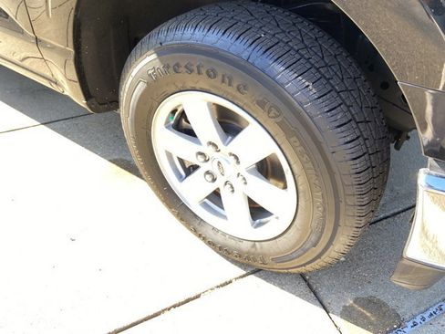 Used 2023 Ford F150 XLT image 30