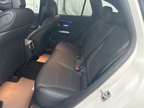 New 2026 Mercedes-Benz GLC 300 image 21