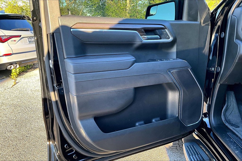 Used 2025 Chevrolet Silverado 1500 RST w/ Protection Package RWD image 22