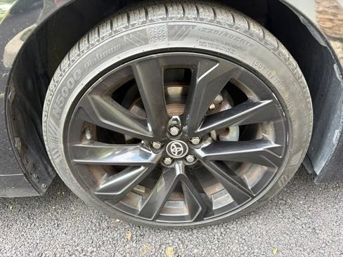 Used 2020 Toyota Corolla SE FWD image 13