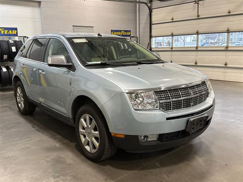 Used 2008 Lincoln MKX 2WD image 3