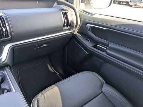 New 2025 Ford Expedition Max Platinum w/ Stealth Performance Package AWD/4WD image 19