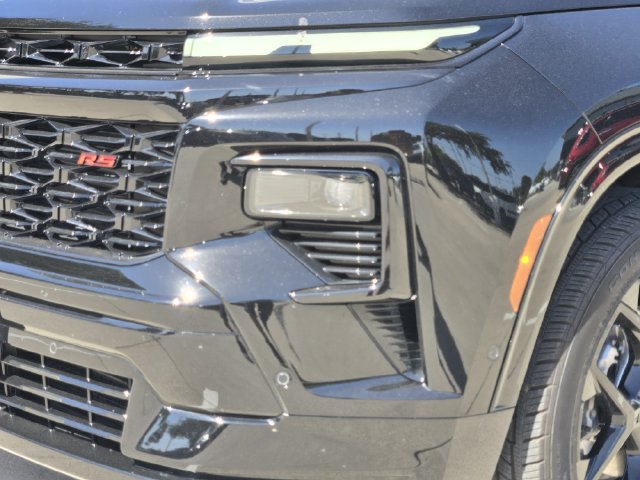 Used 2026 Chevrolet Traverse RS FWD image 5