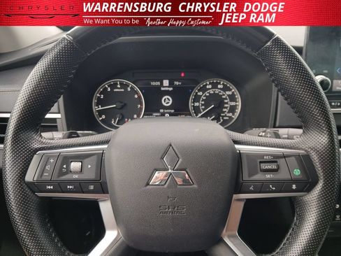 Used 2023 Mitsubishi Outlander SE AWD/4WD image 21