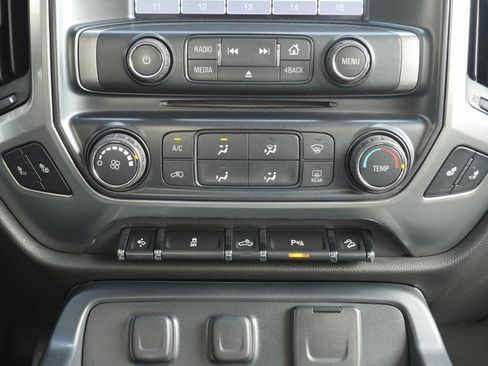 Used 2015 Chevrolet Silverado 1500 LT w/ Midnight Edition image 21