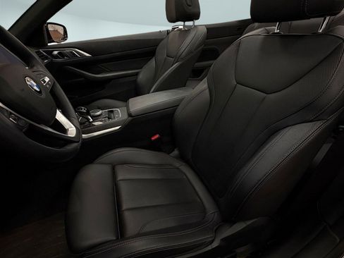 Certified 2023 BMW 430i xDrive Convertible w/ Convenience Package image 4