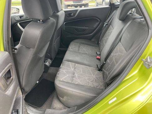 Used 2013 Ford Fiesta SE image 10