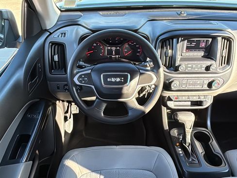 Used 2016 GMC Canyon 4x4 Extended Cab w/ Convenience Package image 16