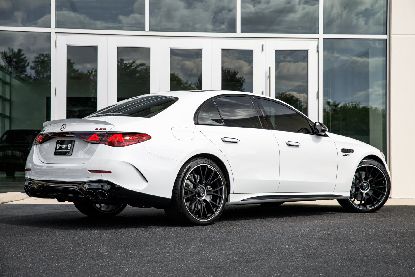 Used 2026 Mercedes-Benz E 53 AMG e 4MATIC Sedan image 18