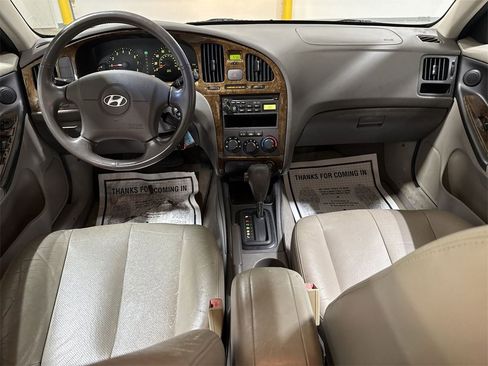 Used 2006 Hyundai Elantra Limited image 10