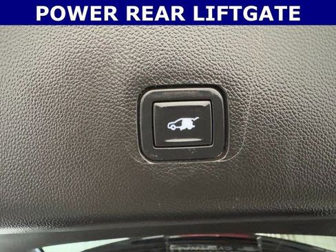 Used 2020 Chevrolet Traverse Premier w/ Redline Edition image 35