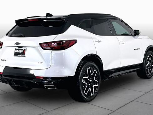 Used 2025 Chevrolet Blazer RS w/ Driver Confidence II Package FWD image 12