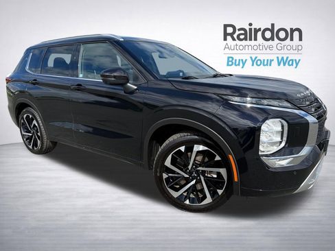 Used 2022 Mitsubishi Outlander SEL image 1