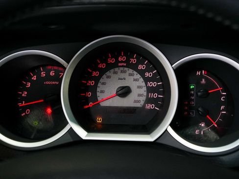 Used 2006 Toyota Tacoma PreRunner RWD image 26