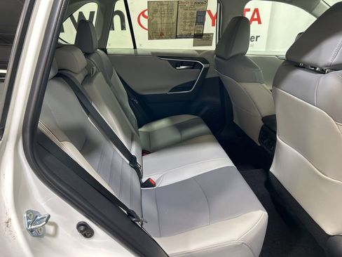 Used 2025 Toyota RAV4 Limited w/ Advanced Technology Package AWD/4WD image 14
