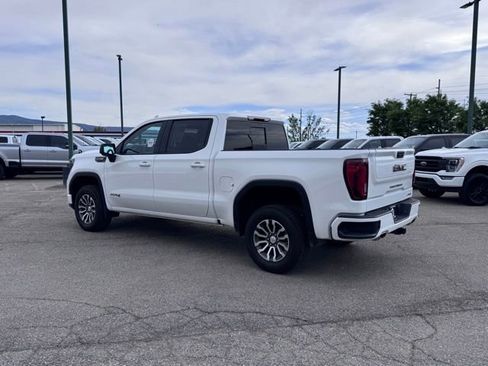 Used 2023 GMC Sierra 1500 AT4 w/ AT4 Preferred Package AWD/4WD image 38