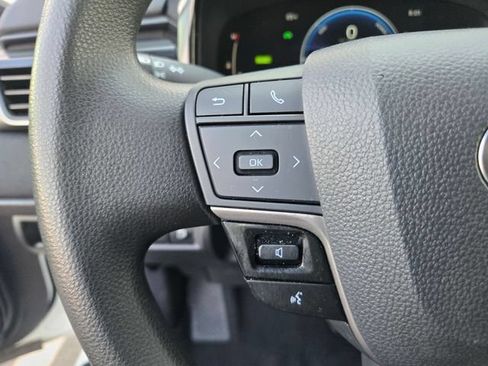 Used 2025 Toyota Camry LE FWD image 23
