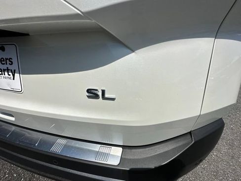 Used 2023 Nissan Rogue SL w/ SL Premium Package FWD image 7