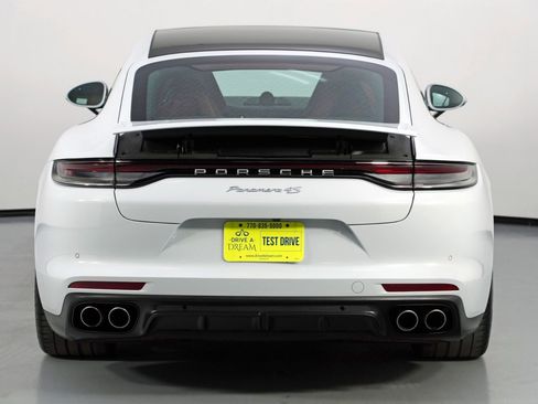 Used 2022 Porsche Panamera 4S w/ Premium Package image 58