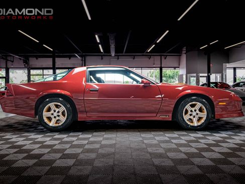 Used 1989 Chevrolet Camaro IROC-Z RWD image 24