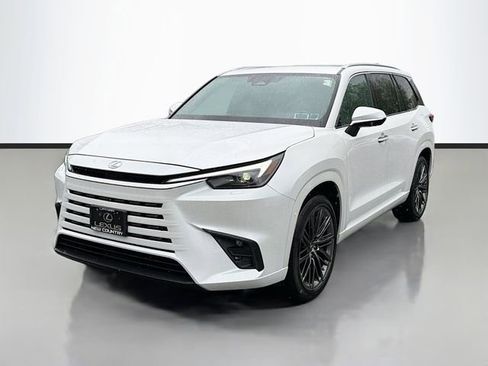 Certified 2024 Lexus TX 550h AWD Plug-In Hybrid w/ Technology Package image 3