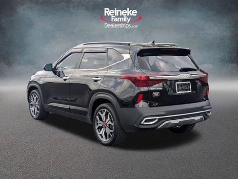Used 2023 Kia Seltos SX w/ SX Sunroof Package AWD/4WD image 8