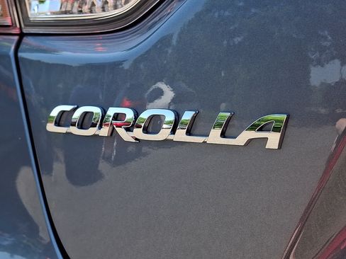 Certified 2026 Toyota Corolla SE FWD image 31