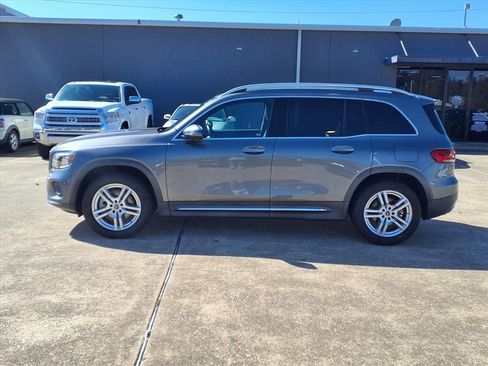 Used 2021 Mercedes-Benz GLB 250 GLB 250 image 26