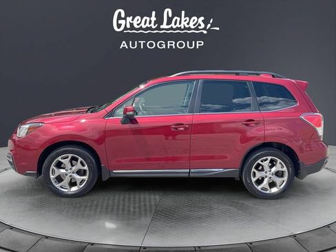 Used 2018 Subaru Forester 2.5i Touring AWD/4WD image 2