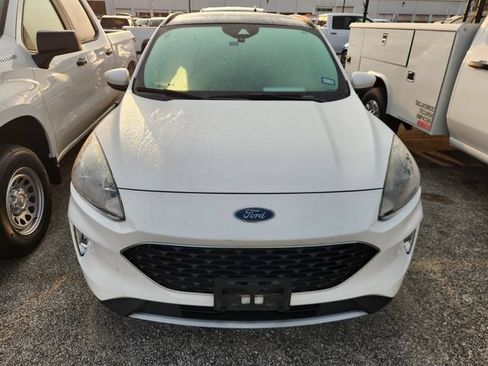 Used 2020 Ford Escape SEL FWD image 2