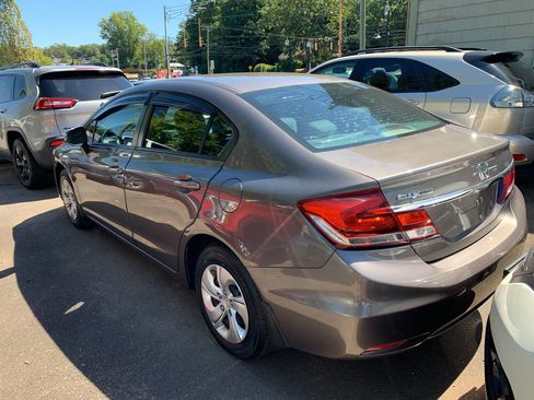 Used 2013 Honda Civic LX image 7