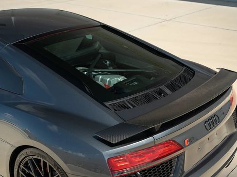 Used 2018 Audi R8 V10 RWD image 69