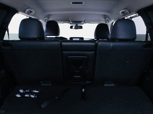 Used 2024 Mitsubishi Outlander SEL image 25