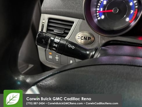 Used 2014 Hyundai Elantra SE FWD image 26