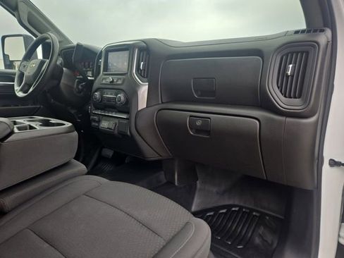 Used 2025 Chevrolet Silverado 3500 W/T w/ WT Convenience Package image 32