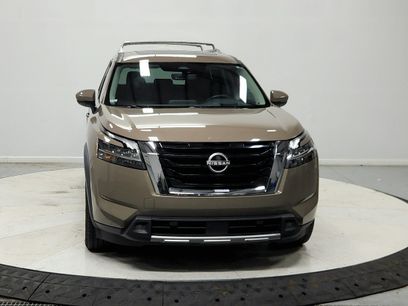 Used 2023 Nissan Pathfinder Platinum w/ Cargo Package