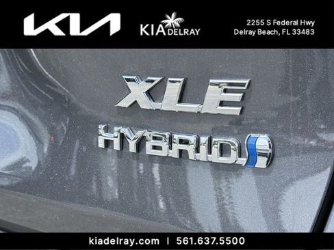 Used 2024 Toyota RAV4 XLE w/ Convenience Package image 10