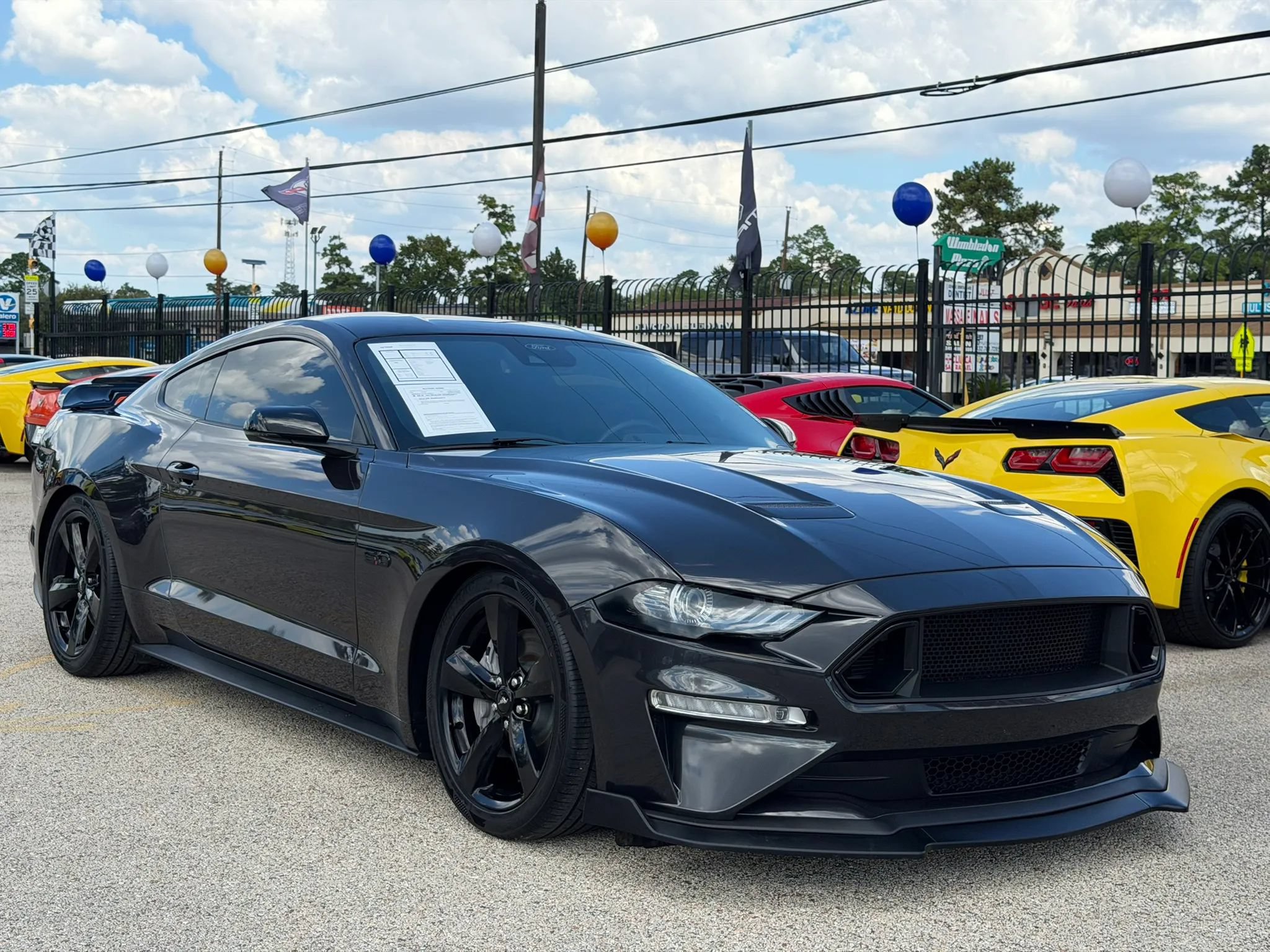Used 2022 Ford Mustang GT Premium w/ Equipment Group 401A RWD image 5